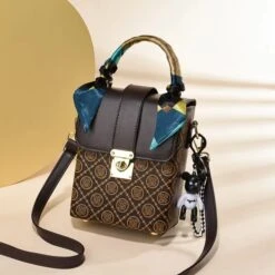 A2084 Crossbody Bag -Fashion Bag Store 6 c65eccce c6e6 4061 aed5 886db58fcb50